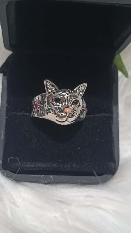 Sterling Silver and goldan Cat Face Ring