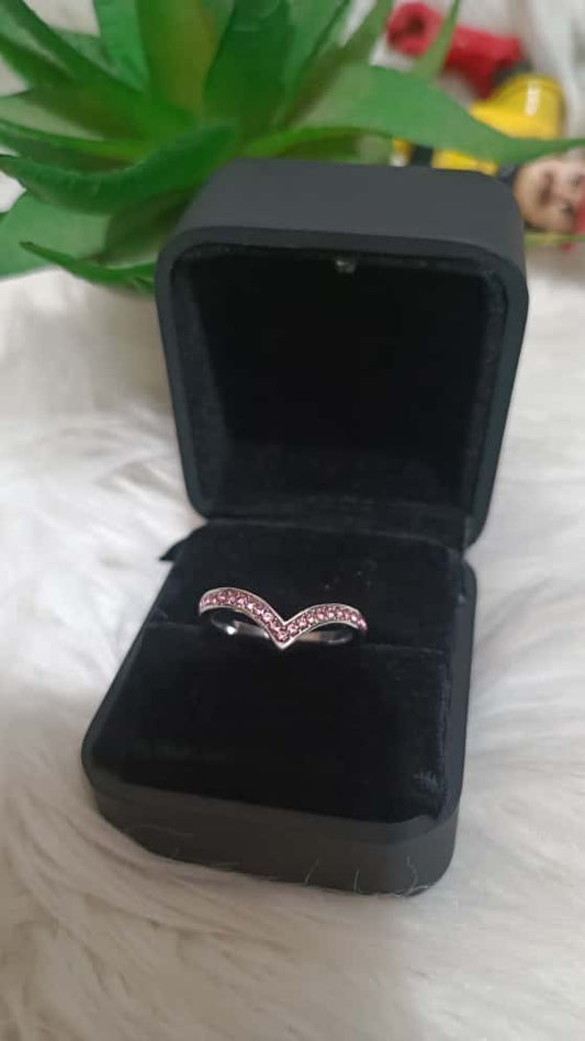 V Ring